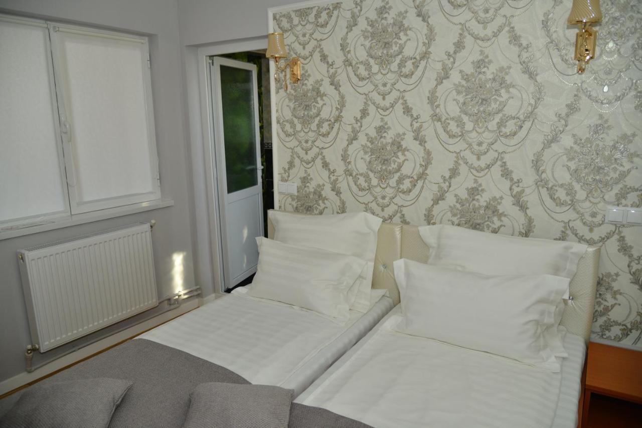 Apartmán Stejarul Buzău Exteriér fotografie