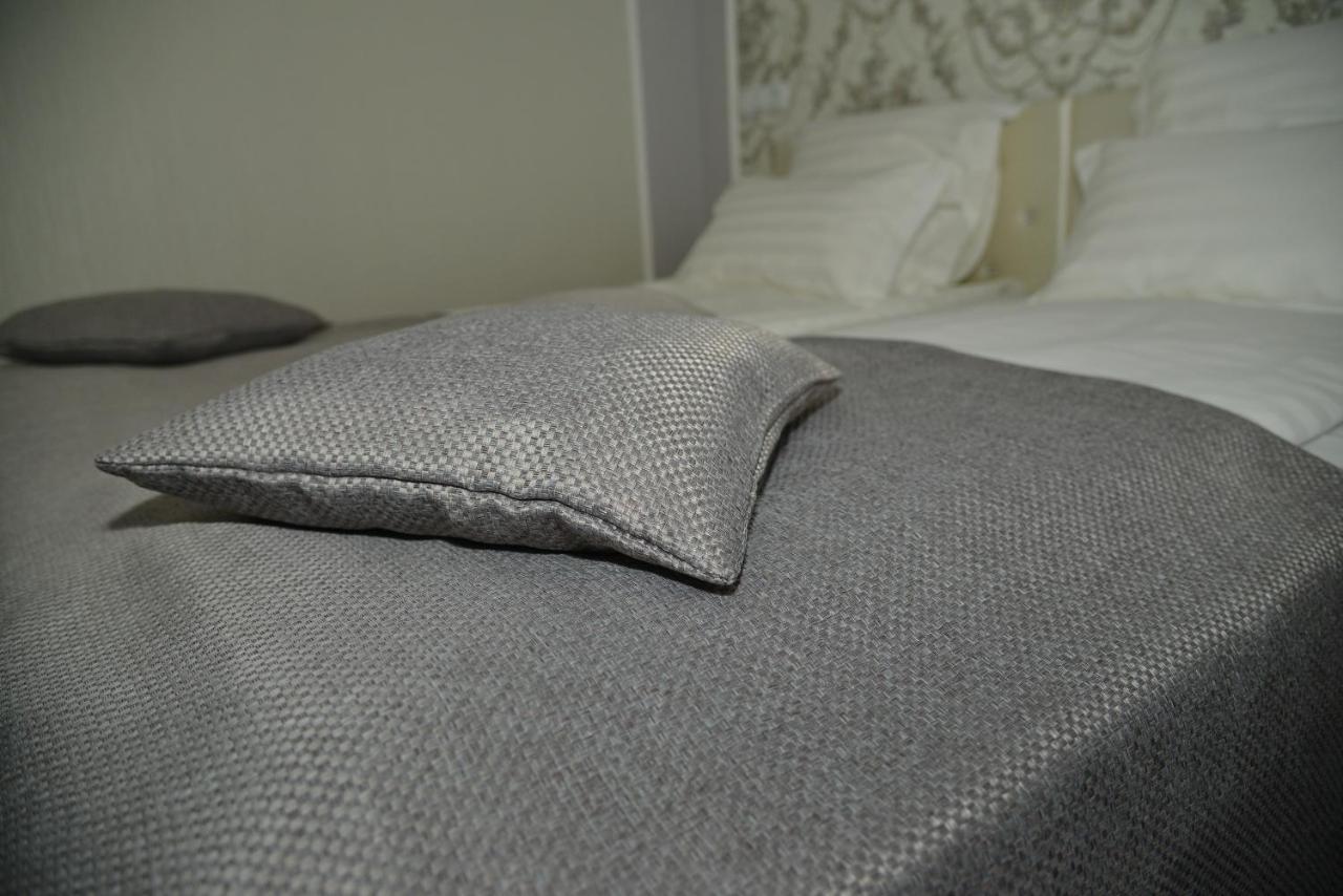 Apartmán Stejarul Buzău Exteriér fotografie