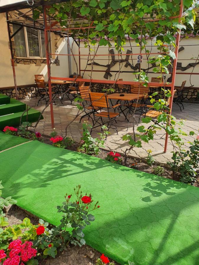Apartmán Stejarul Buzău Exteriér fotografie